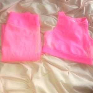 Hot pink set